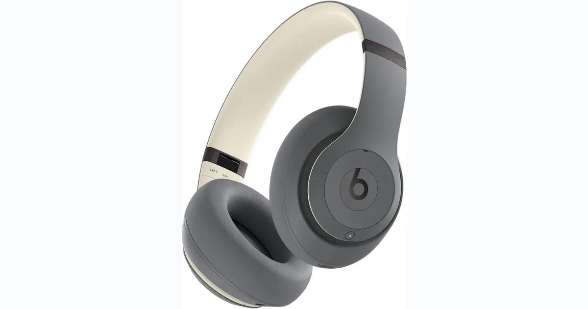 Beats Studio Pro Premium Wireless Over-Ear Headphones