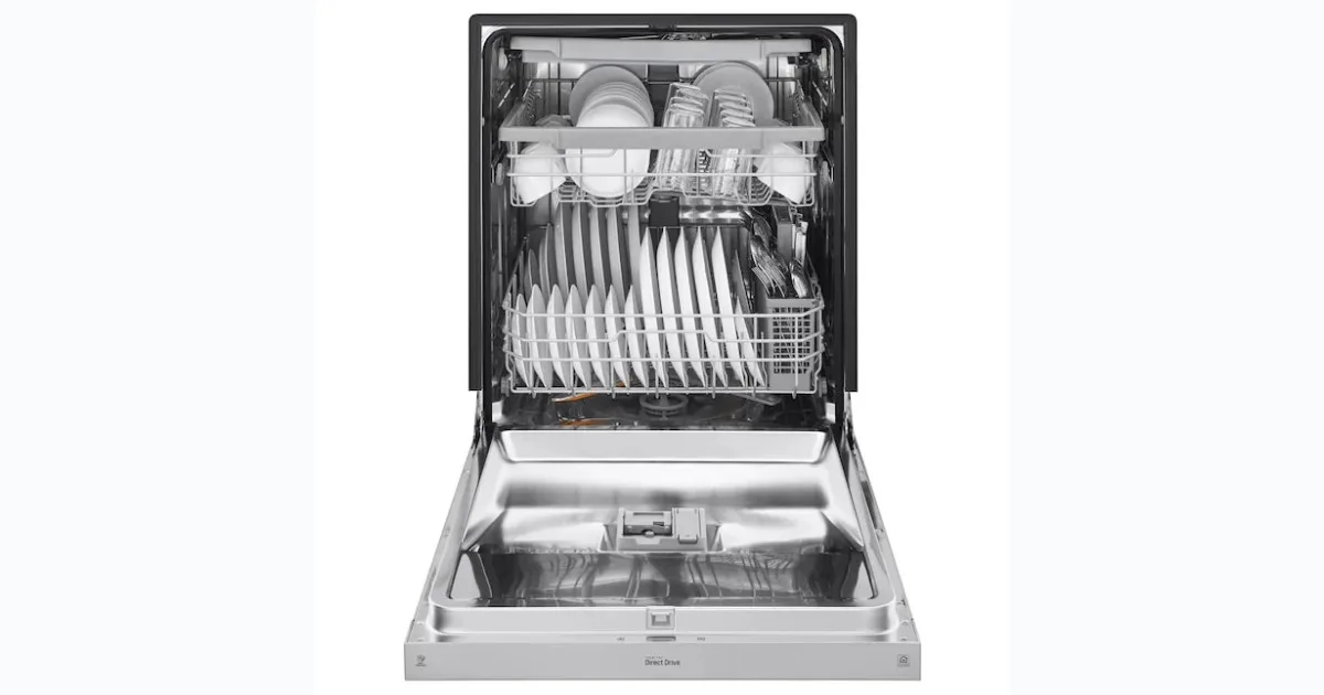 LG 24-in Front Control Built-in Dishwasher