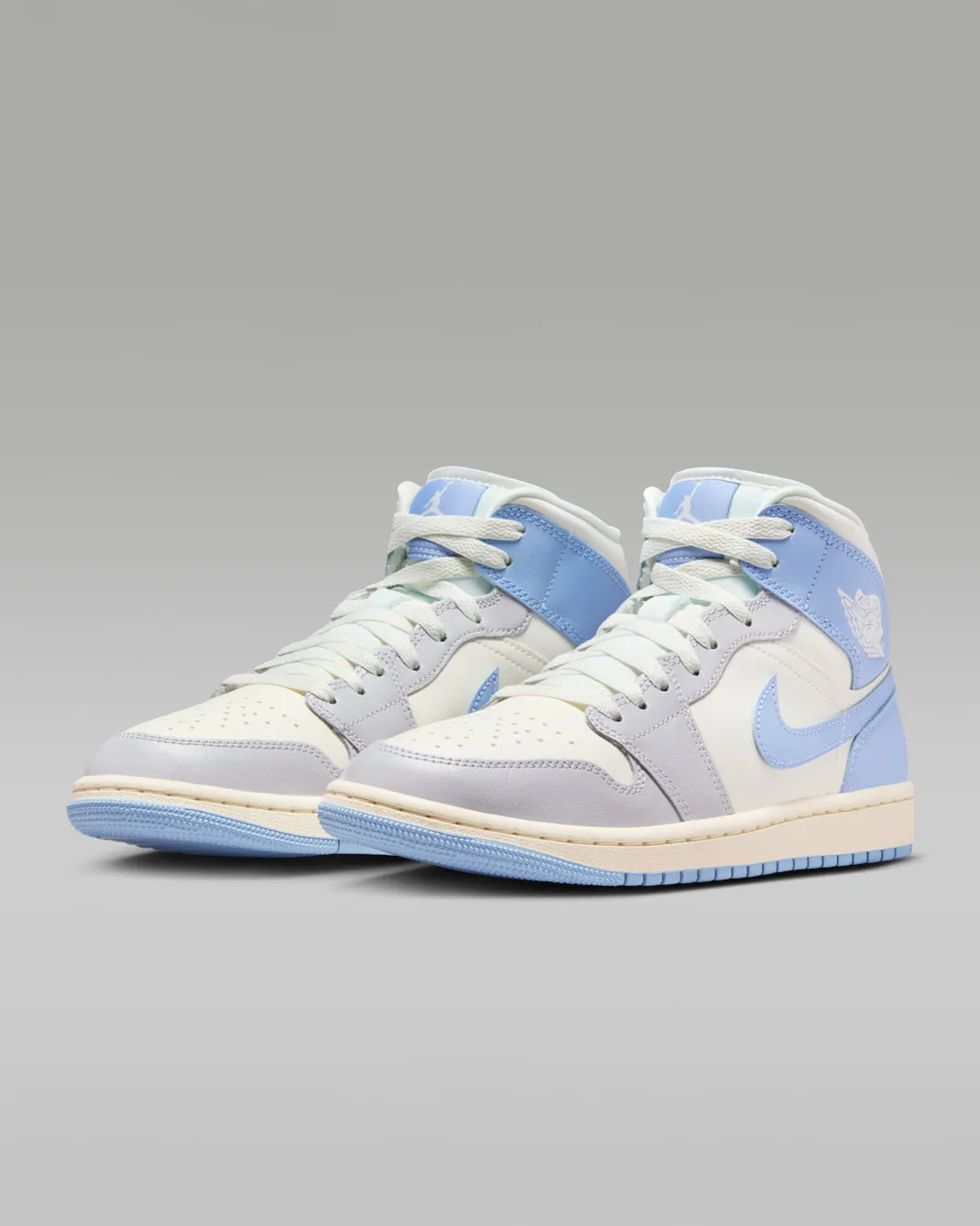 Air Jordan 1 Mid