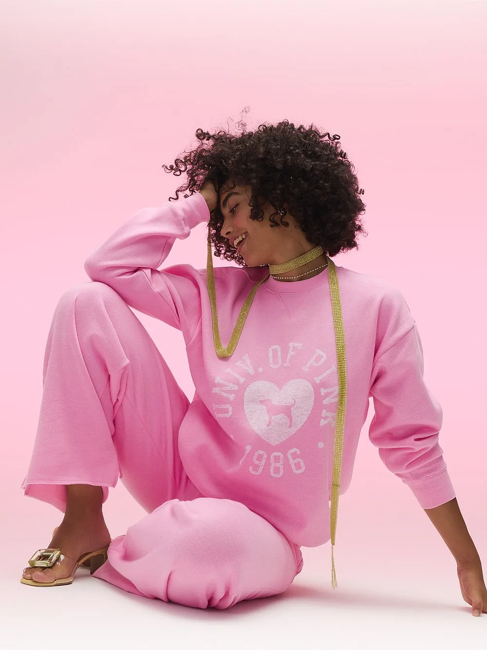 VS PINK FRIDAY