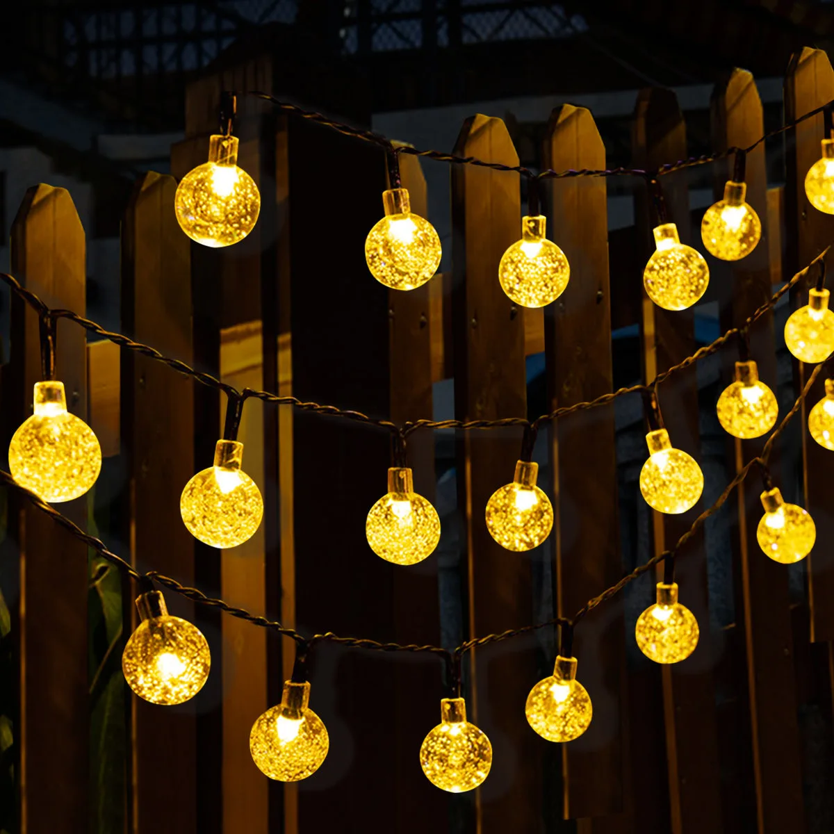 OUTDOOR DECOR