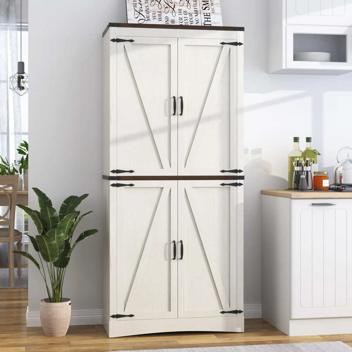 Kitchen Pantry