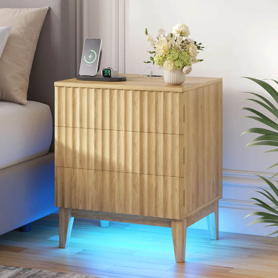 Nightstand With 3-Drawer